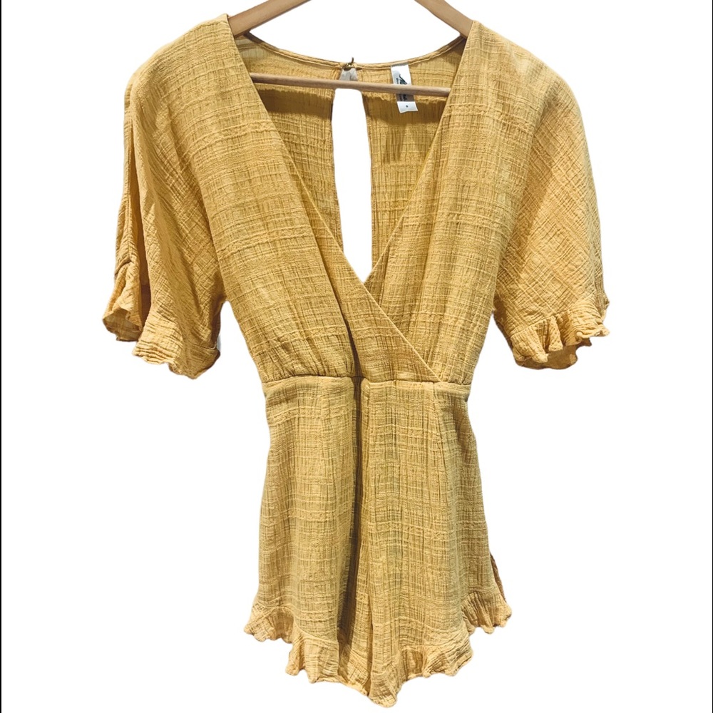 Mahina Yellow Shorts Romper in 100% Cotton sz S